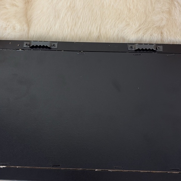 Black Welcome Wall Decor with Hooks - Picture 4 of 4